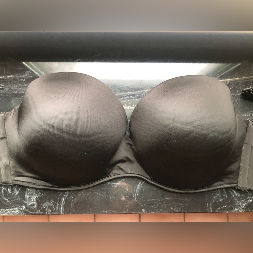 Cacique 40DDD Black Convertible Strapless Support Bra (Straps not incl)